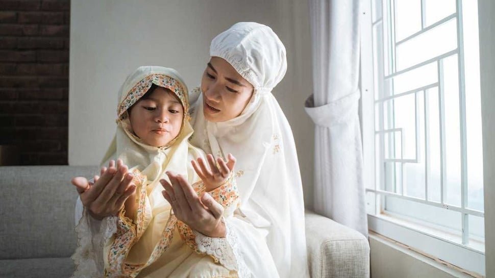 bimbingan orang tua pada anak yang mulai baligh